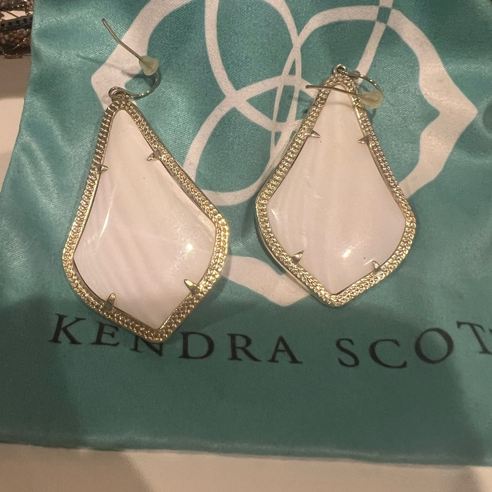 Kendra Scott White and Gold Earrings